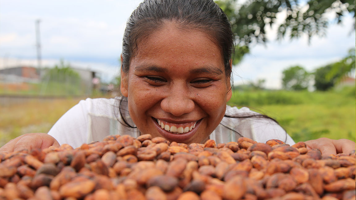 Cap 3 Con las faldas bien puestas